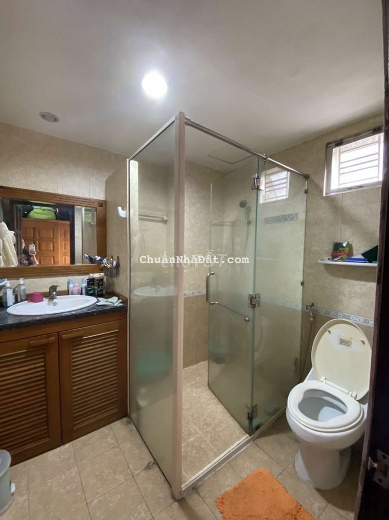 🌟Bán nhà 1trệt 3lầu 5pn 5wc 1bếp 4x22 sổ Hồng Hoàn Công 🌟Bán nhà 1trệt 3lầu 5pn 5wc 1bếp 4x22 sổ Hồng Hoàn Công