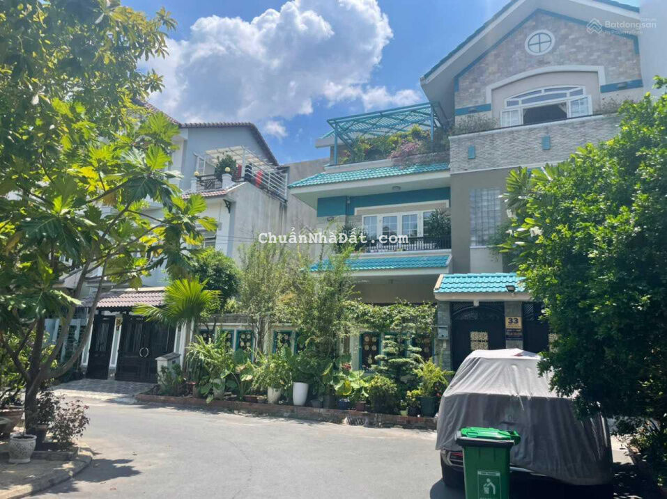 Bán villa compound giáp sông Sài Gòn đường Trần Não, Quận 2: DT 230m2; Trệt 2 lầu mới đẹp