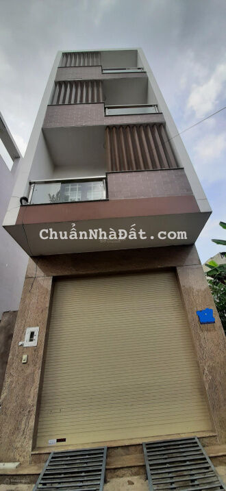 Giảm 2tỷ còn 9,8tỷ nhà mặt tiền đường 16m P. Bình Trưng Đông TP. Thủ Đức