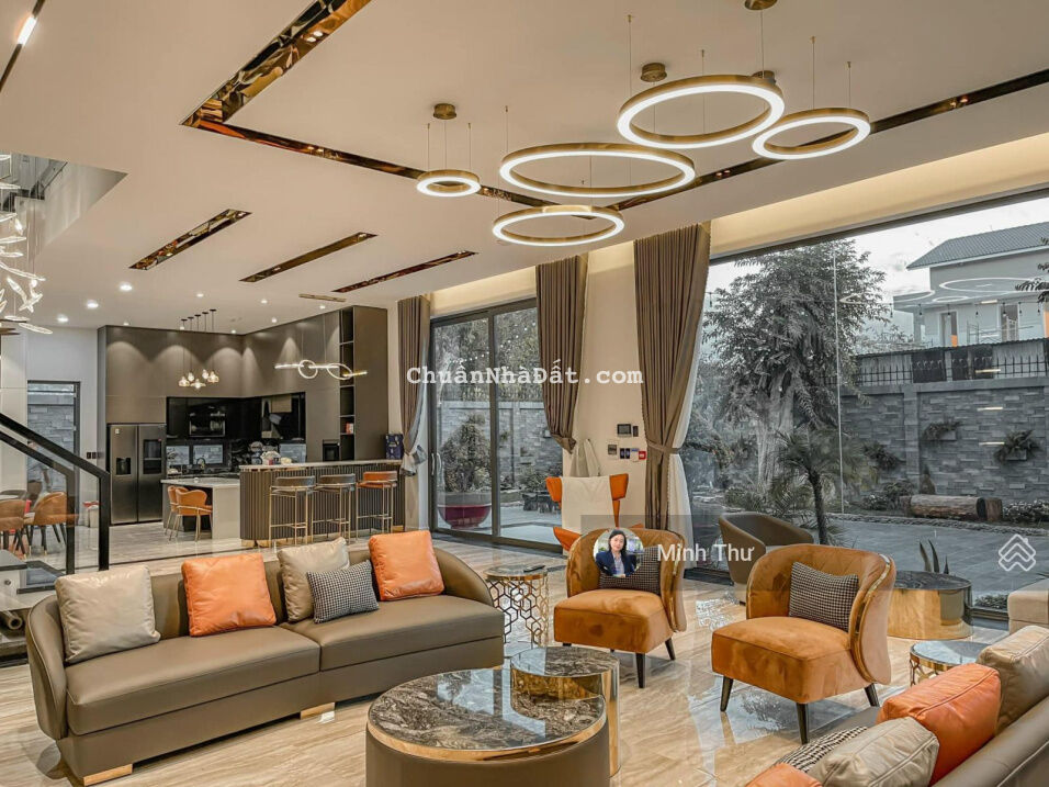 Độc nhất vô nhị! Hẻm xe hơi 7m ngay khu Hai Bà Trưng, P8, Quận 3 (14.5x15m) - 3 tầng. Chỉ 31 tỷ TL