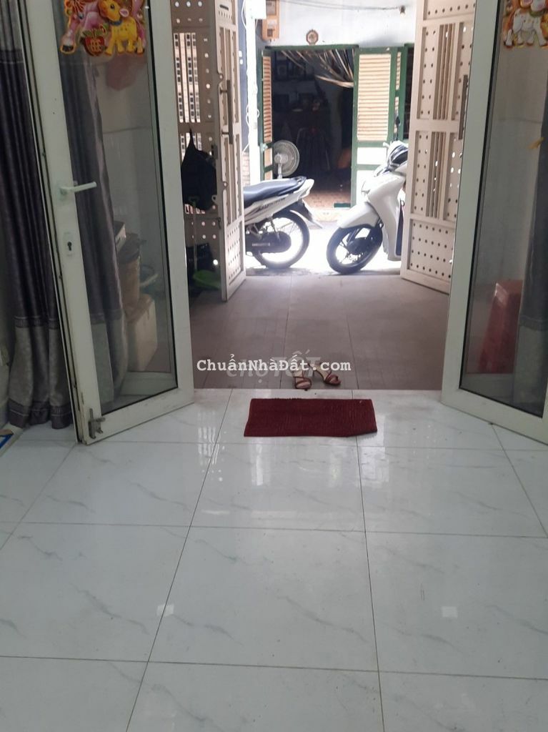 LÝ CHÍNH THẮNG GÓC NAM KỲ KHỞI NGHĨA-Q3-42M2-2T-NHÀ ĐẸP Ở NGAY. 4TY9