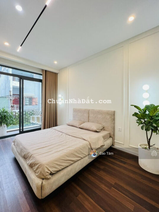 Cực hiếm! Nhà đẹp khu sang trọng Phạm Ngọc Thạch, PVTS Q3 - Sẵn 5 tầng với DT: 3,6x14m chỉ 10,5 tỷ