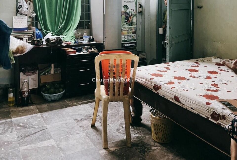 19 tỷ mặt tiền 134m2, ngang 6.5m, xóm chiếu quận 4, giảm 9 tỷ 19 tỷ mặt tiền 134m2, ngang 6.5m, xóm chiếu quận 4, giảm 9 tỷ