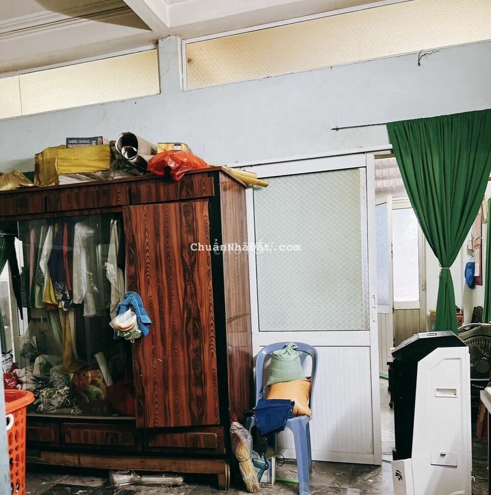 19 TỶ nhà mặt tiền 134m2, quận 4, chính chủ thương lượng