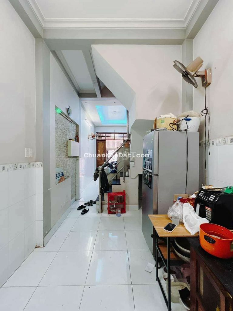 Gấp Bán Nhà 4 Tầng , 4PN - Tôn Thất Thuyết , Dòng tiền 12 triệu