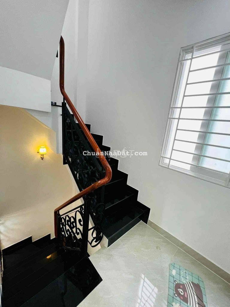 THIẾU TIỀN ĐÁM CƯỚI BÁN NHÀ 3 LẦU+SÂN THƯỢNG 2TỶ799 161 BÙI HỮU NGHĨA