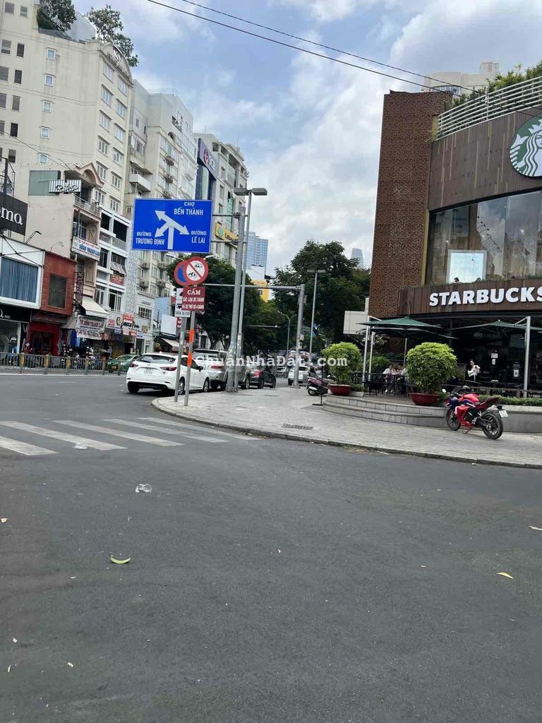 SIÊU HIẾM. SÁT MT TRẦN HƯNG ĐẠO. DÒNG TIỀN 150TR. BANK ĐỊNH GIÁ 6TỶ SIÊU HIẾM. SÁT MT TRẦN HƯNG ĐẠO. DÒNG TIỀN 150TR. BANK ĐỊNH GIÁ 6TỶ