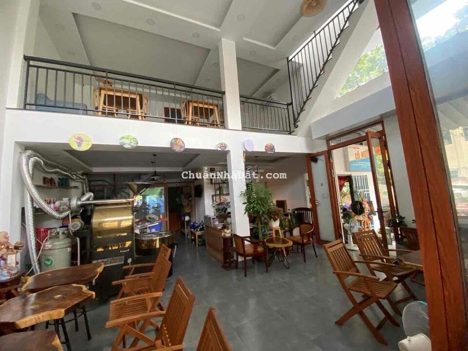 Bán Nhà Góc 2 MT . Cư xá phú lâm D