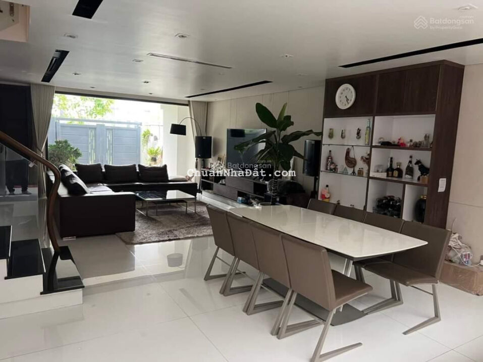 Mặt tiền nội bộ Phan Văn Khỏe Phường 5 Quận 6 diện tích 4x10m giá 5,7 tỷ