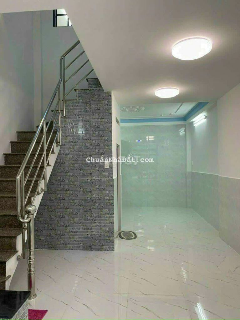 Bán nhà đẹp 3,5 tấm Bình Phú - 6,1 tỷ