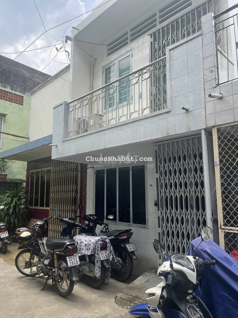 Bán nhà 1 lầu hẻm xe hơi tới nhà đường Hậu Giang Q.6