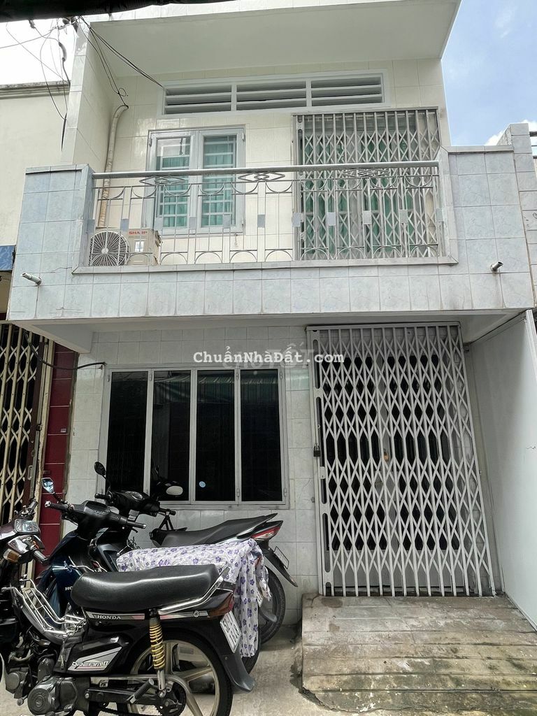 Bán nhà 1 lầu hẻm xe hơi tới nhà đường Hậu Giang Q.6