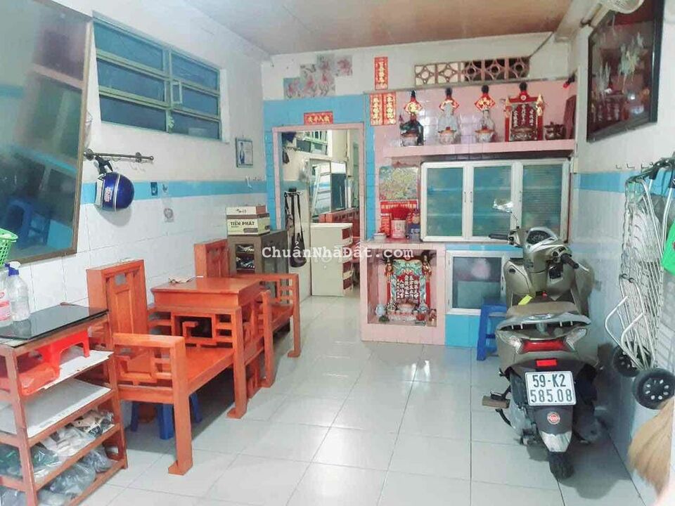 KHU VIP CHỢ LỚN - 3.2x16 - 3 Tầng - nhà 1/ gần mặt tiền - chỉ 3.x tỷ