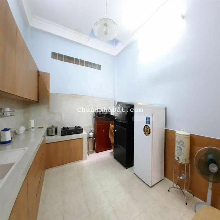 Nhà 4x17 Nguyễn Văn Luông có hợp đồng thuê, Q6