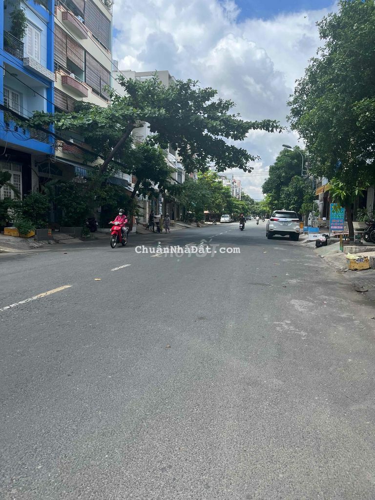 Mặt tiền Hậu Giang 70m2, 5 tầng, đẹp hút hồn