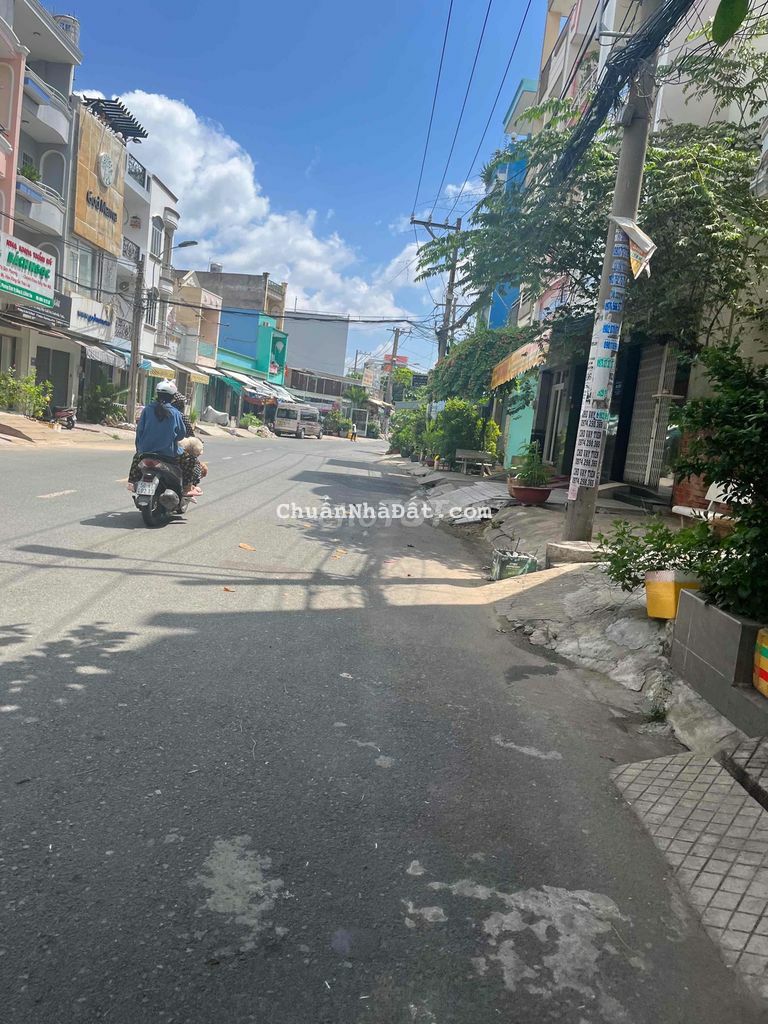 Mặt tiền Hậu Giang 70m2, 5 tầng, đẹp hút hồn