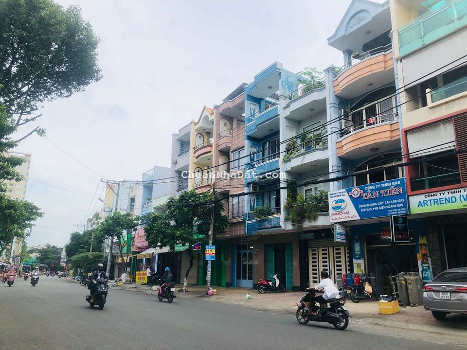 MTKD 5 tấm Bình Phú, mặt tiền rộng 20m, Q6