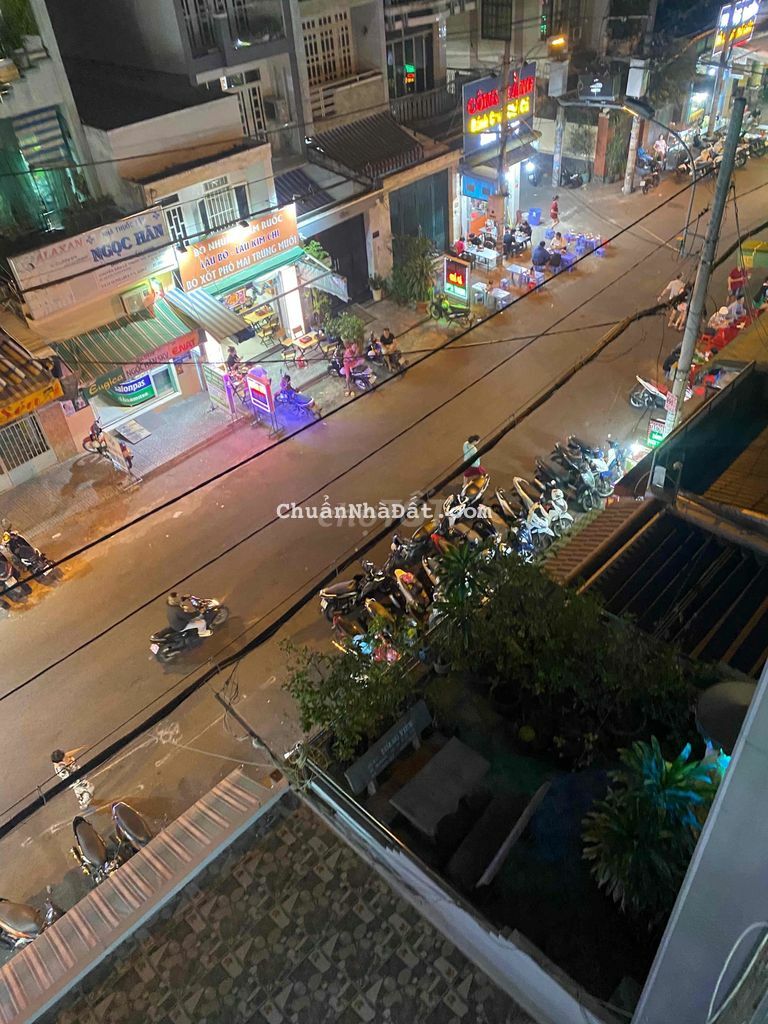 Bán Nhà Mặt Tiền Ngay Phố Ẩm Thực-Q6 [4lầu 4x22]