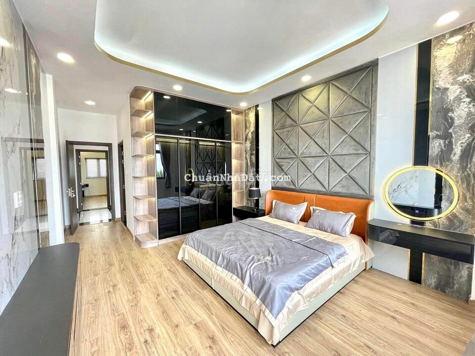 Nhà phố 2 lầu đẹp lung linh dt (4x25) hẻm xh Huỳnh Tấn Phát, Q7. Nhà phố 2 lầu đẹp lung linh dt (4x25) hẻm xh Huỳnh Tấn Phát, Q7.