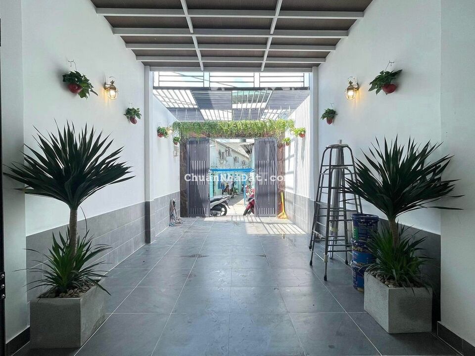 Nhà phố 2 lầu đẹp lung linh dt (4x25) hẻm xh Huỳnh Tấn Phát, Q7. Nhà phố 2 lầu đẹp lung linh dt (4x25) hẻm xh Huỳnh Tấn Phát, Q7.