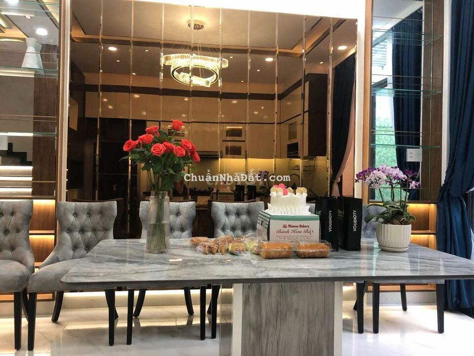 Nhà MT Đường Số.P.Tân Quy.Q.7 Giá 13 tỷ, Dt 6x16m Nhà MT Đường Số.P.Tân Quy.Q.7 Giá 13 tỷ, Dt 6x16m