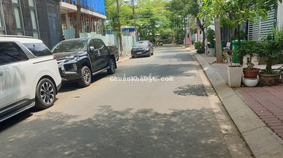 Tòa CHDV KDC Kim Sơn, sát TTTM SC Vivo & Lotte, 130m2, Giá 31 tỷ