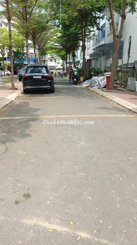 Tòa CHDV KDC Kim Sơn, sát TTTM SC Vivo & Lotte, 130m2, Giá 31 tỷ