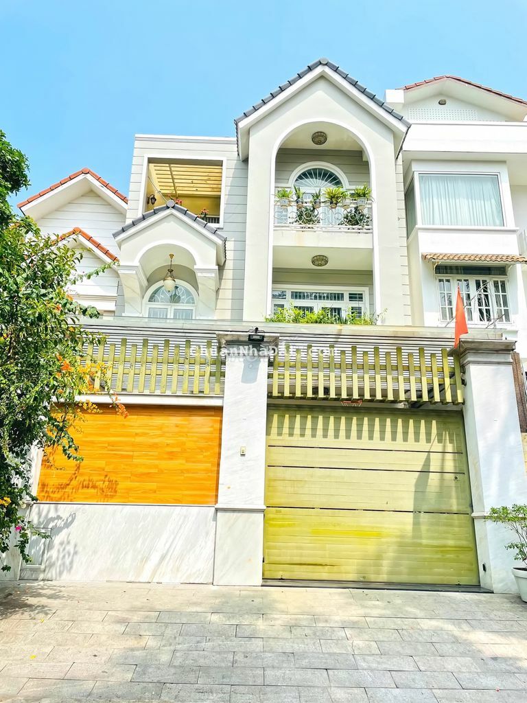 BIỆT THỰ GIÁ TỐT KHU DÂN CƯ NAM LONG TẦN TRỌNG CUNG QUẬN 7 BIỆT THỰ GIÁ TỐT KHU DÂN CƯ NAM LONG TẦN TRỌNG CUNG QUẬN 7