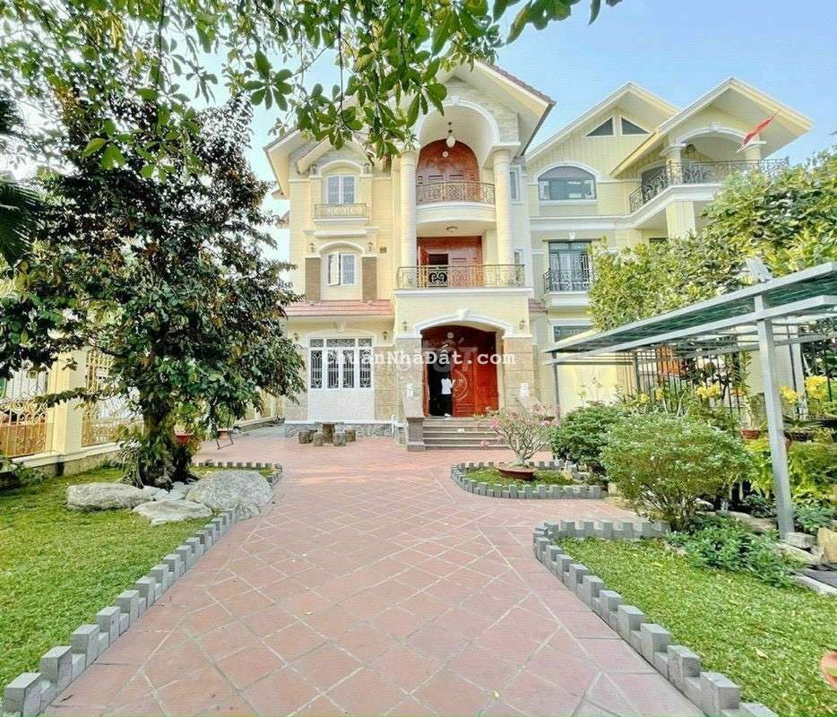 Siêu biệt thự trung tâm q7