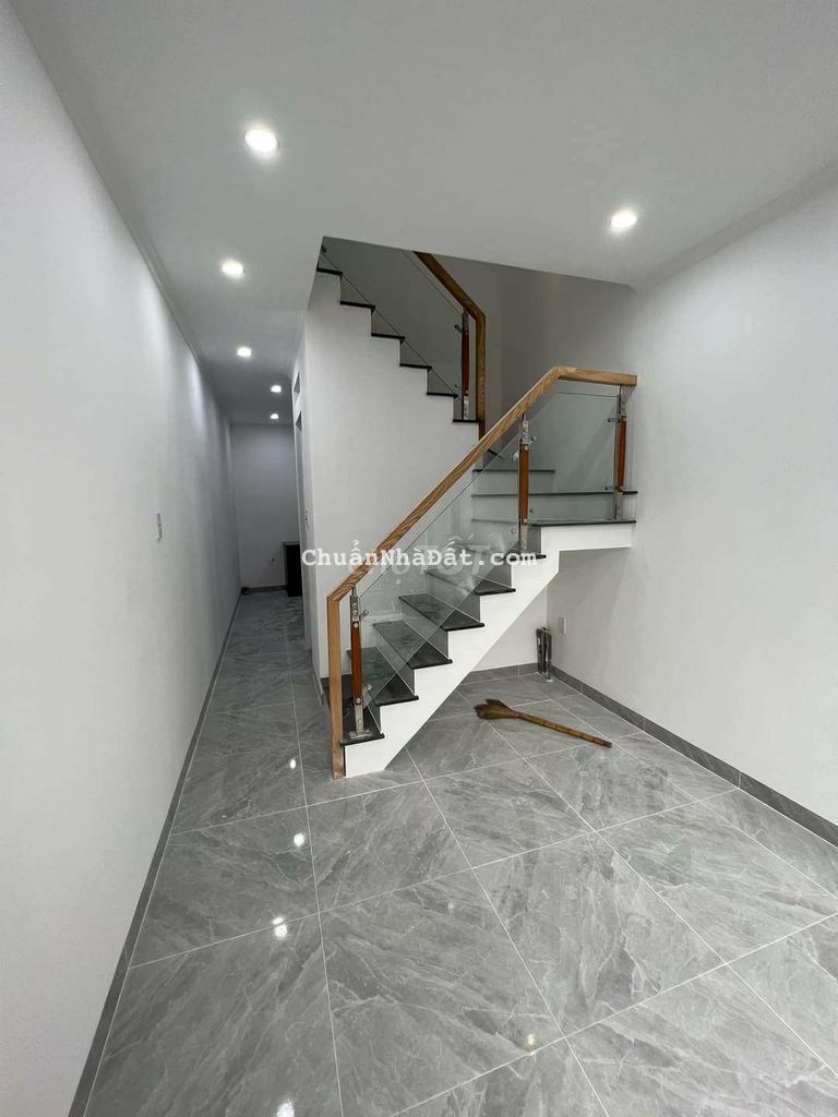 Bán Gấp nhà mới , 2 Tầng 2PN hẻm thông Huỳnh Tấn Phát Bán Gấp nhà mới , 2 Tầng 2PN hẻm thông Huỳnh Tấn Phát