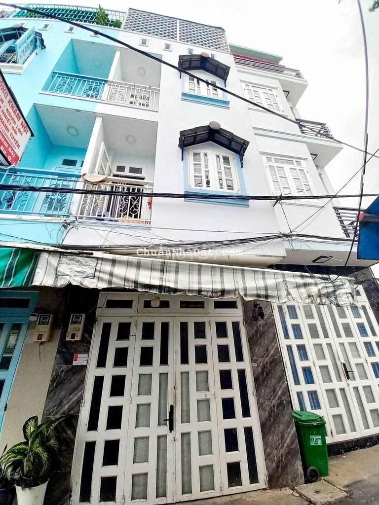 Bán nhà đường Bùi Văn Ba 3,7x7,5m 5PN giá 3,3 tỷ