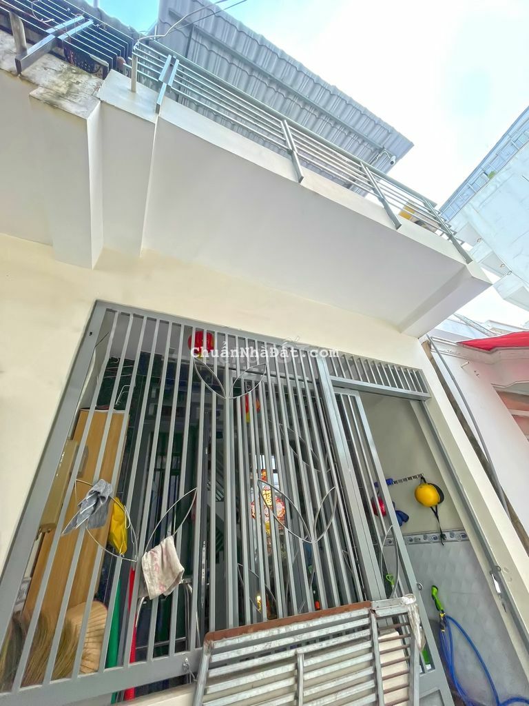 NHÀ 1 LẦU LÔ NHÌ HUỲNH TẤN PHÁT P.PHÚ THUẬN QUẬN 7