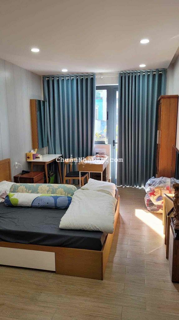 Chính chủ bán nhà 5 lầu ngay Lotte Quận 7, nhỉnh 5 tỷ hẻm xe hơi