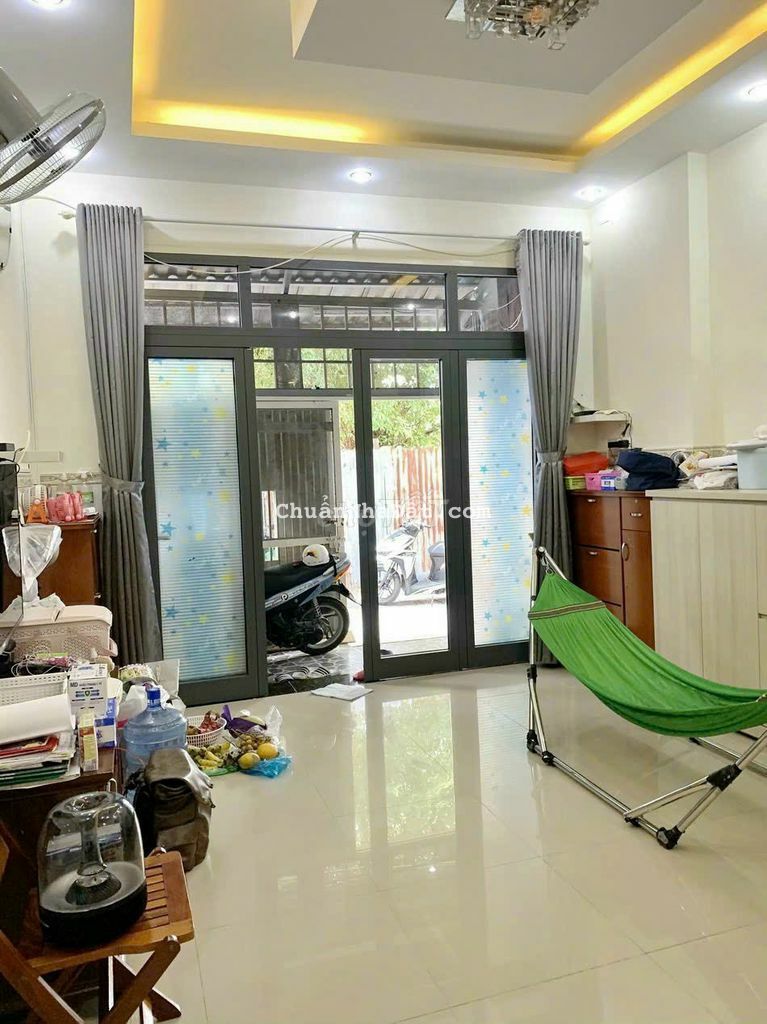 NHÀ PHỐ 2 LẦU ,ĐEP ,TRẦN XUÂN SOẠN, P. TÂN HƯNG, Q. 7 GIÁ 5,75 TỶ