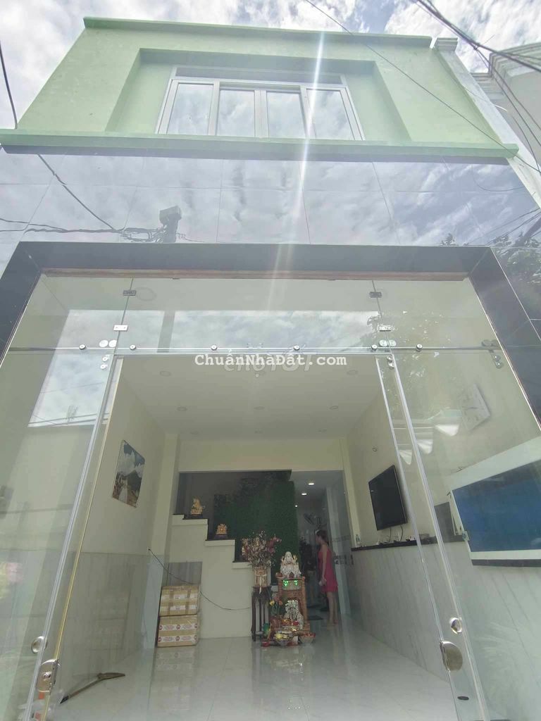 Bán Gấp Nhà Huỳnh Tấn Phát , DT 4 x 15 - 3PN rộng giá 3 tỷ hơn