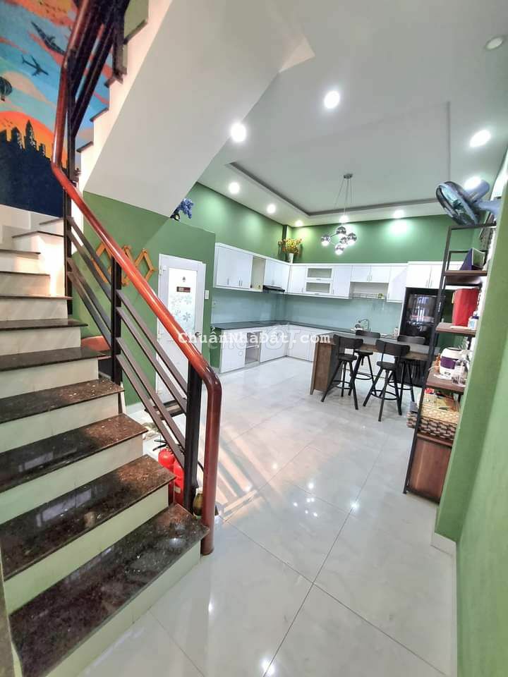 BÁN NHÀ HXH ,FULL NỘI THẤT,NGAY CẦU PHÚ MỸ QUẬN 7 GIÁ 6,5 TỶ