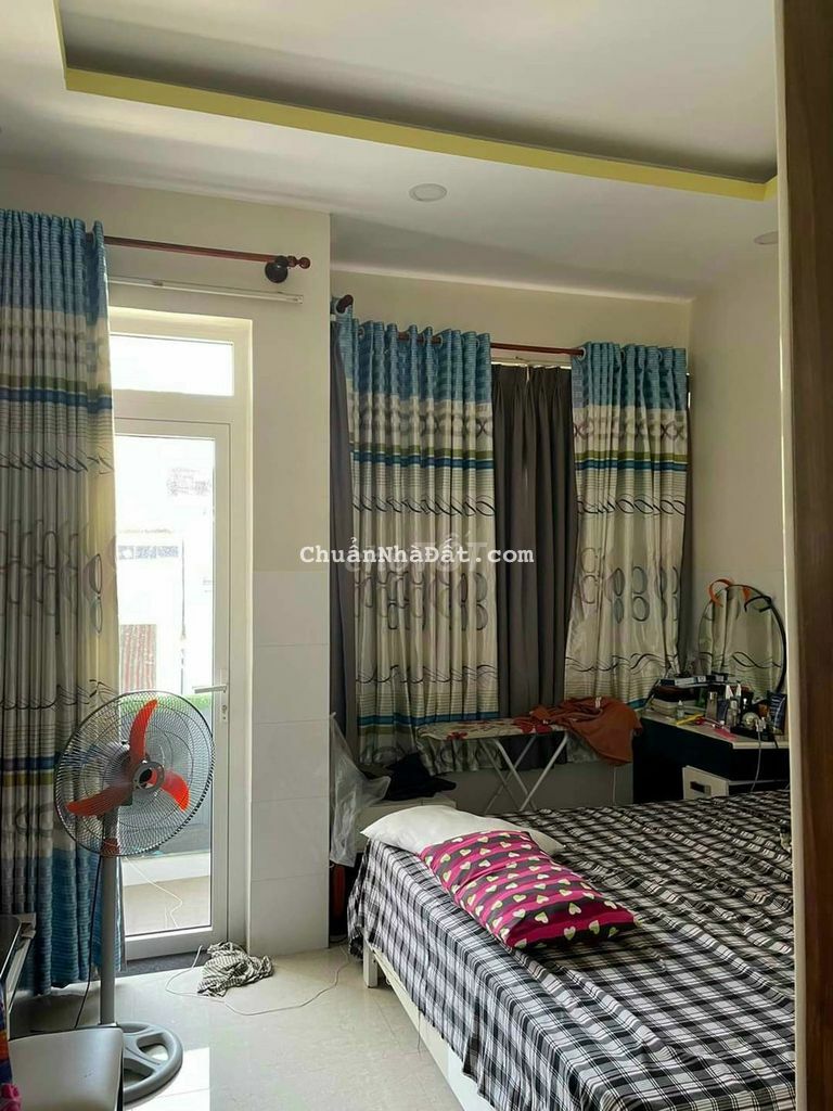 Nhà HXH Hoàng Trọng Mậu, sát khu Him Lam, 60m2, 2 lầu, 3pn, Giá 8.4 tỷ