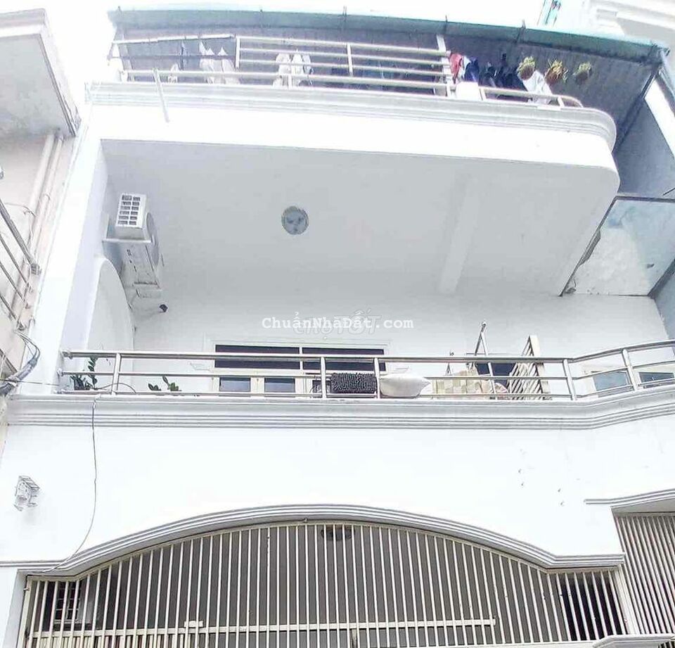 NHÀ NGANG GẦN 7m P.TÂN QUY CÓ PHÒNG CHO THUÊ TRUNG TÂM QUẬN 7 CHỈ 6,75 NHÀ NGANG GẦN 7m P.TÂN QUY CÓ PHÒNG CHO THUÊ TRUNG TÂM QUẬN 7 CHỈ 6,75