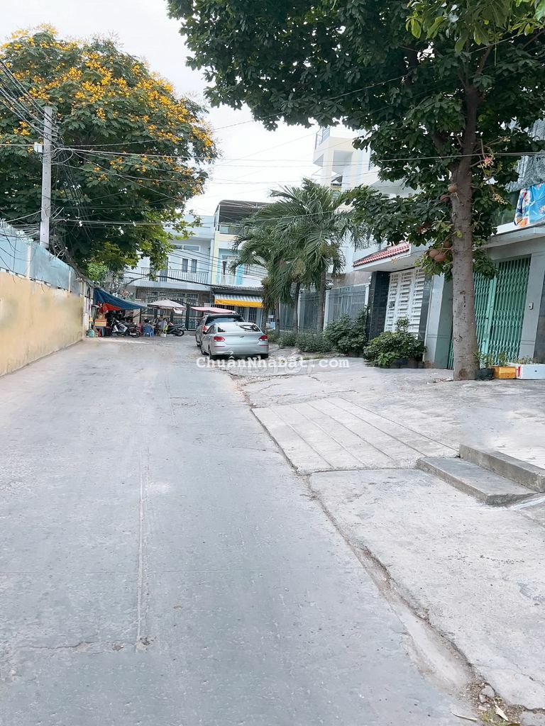 Nhà 1 Lầu Mặt Tiền Hẻm Xe Hơi Đường Lê Văn Lương, Tân Kiểng, Quận 7