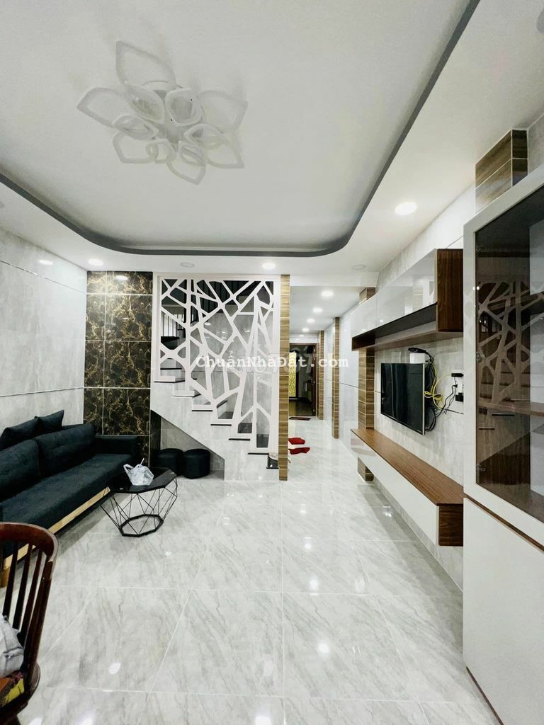 GẤP BÁN NHÀ 4 TẦNG BÙI VĂN BA, 70M2, RỘNG 4,6M BỀ THẾ CHỈ 6 TỶ NHỈNH GẤP BÁN NHÀ 4 TẦNG BÙI VĂN BA, 70M2, RỘNG 4,6M BỀ THẾ CHỈ 6 TỶ NHỈNH