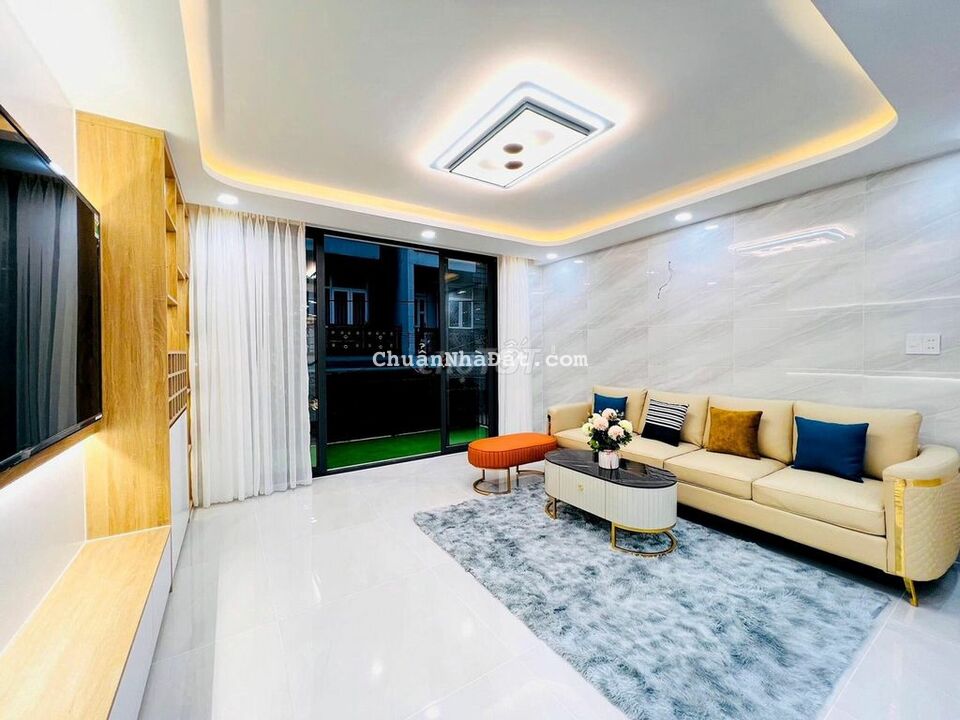 Ngang hiếm-6,5x17m2- Cách Nguyễn Thị Thập 10m- xe hơi đổ cửa- hơn 5 tỷ