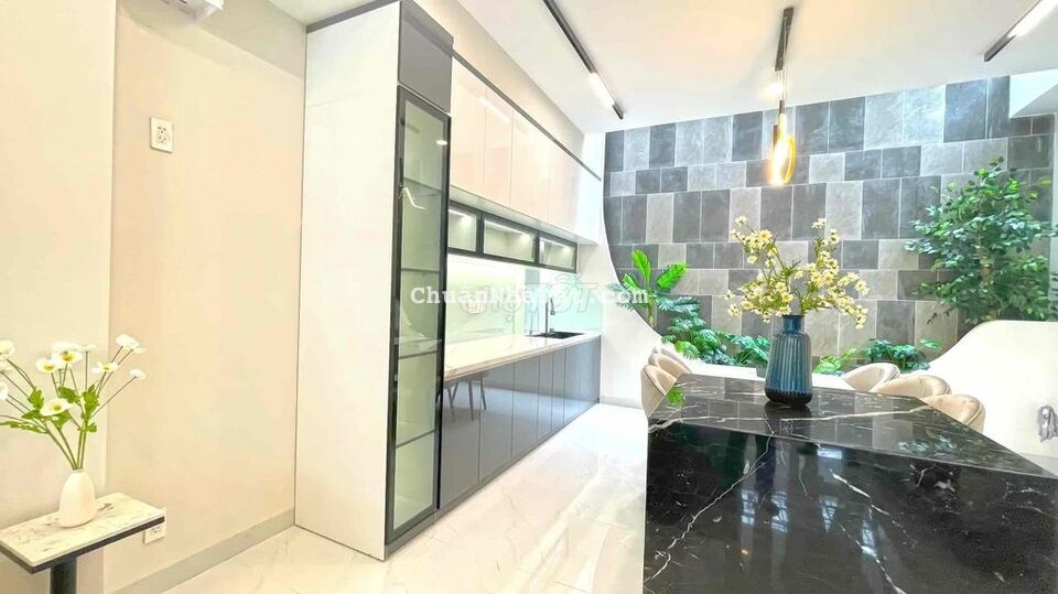 ✅✅✅ NHÀ XE HƠI ĐẬU TRONG NHÀ KHU BIỆT THỰ KIỀU ĐÀM QUẬN 7