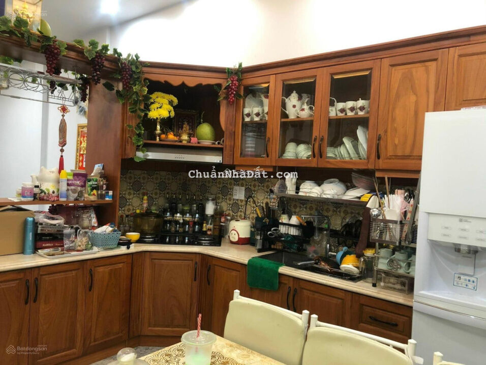 Bán nhà đẹp 5 tầng, HXH, tặng full nội thất, gần khu Nam Long, Huỳnh Tấn Phát P. Bình Thuận Quận 7