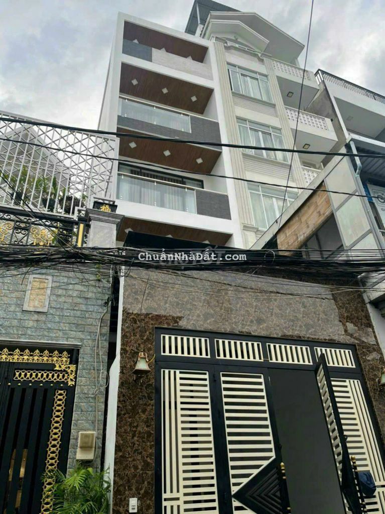 Nhà phố 88m2, 4 lầu siêu đẹp có thang máy phường Tân Quy, Quận 7.