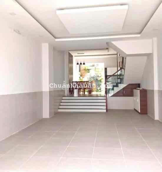 Chuyển công tác tôi cần bán gấp nhà 3 Lầu đường D1 KDC Phú Mỹ. Quận 7