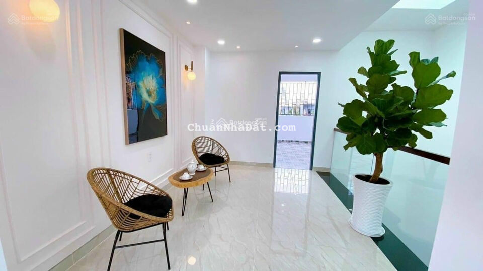 Bán nhà đẹp, mặt tiền đường số KDC Phú Mỹ, DT sàn 264m2, 4 lầu, 5 PN, 6WC. Phường Phú Mỹ, Quận 7