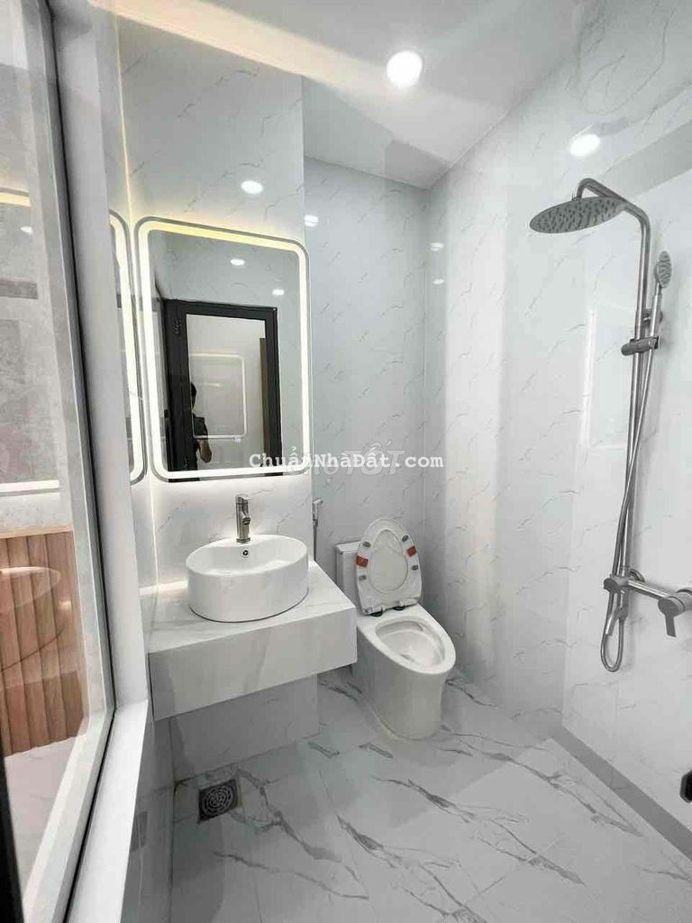 🟢 NHÀ ĐẸP 3 TẦNG KẾ HẺM XE HƠI GẦN MT P9 Q8