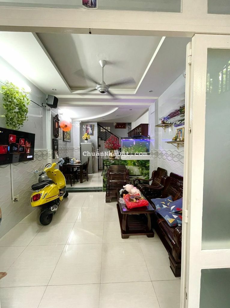 🔴Nhà bán hẻm chợ Rạch Ông P2Q8. Trệt,2 lầu,sân thượng. Giá 6,2 tỷ TL