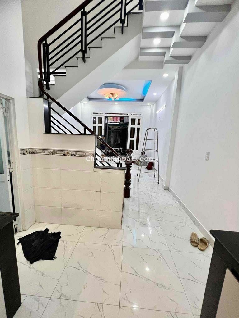 🟢 1 LẦU NHÀ ĐẸP 4 x 11 HẺM 3.5m ÂU DƯƠNG LÂN P3Q8