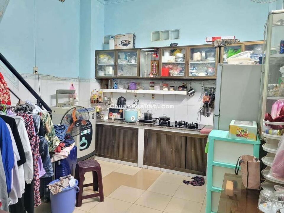 Bán nhà 4PN sát mặt tiền Bông Sao